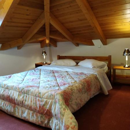 Hotel Xenonas Morfeas à Arachova Extérieur photo