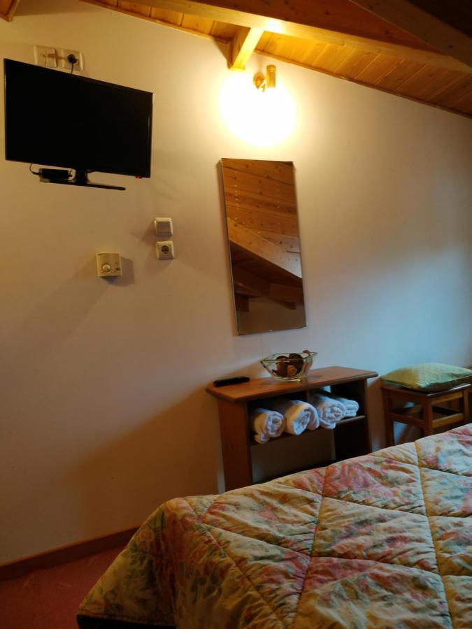 Hotel Xenonas Morfeas à Arachova Extérieur photo
